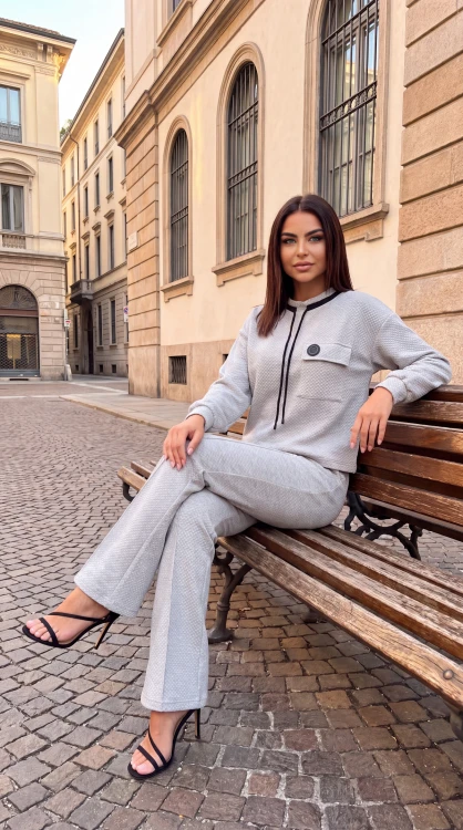 Bluza dresowa ze ściągaczem – szara